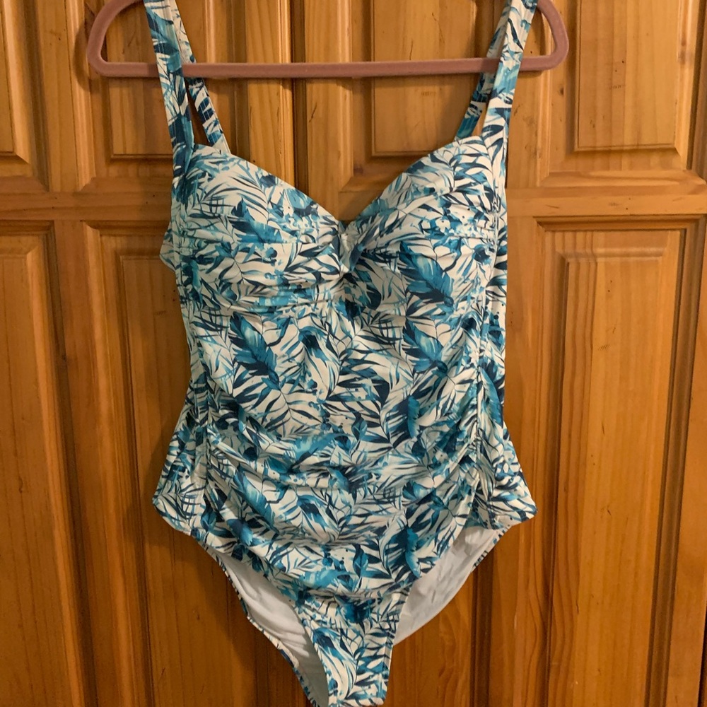 Bondi Nip/Tuck Tropical Blue Leaf Print One Piece Swimsuit, Size 16/XL